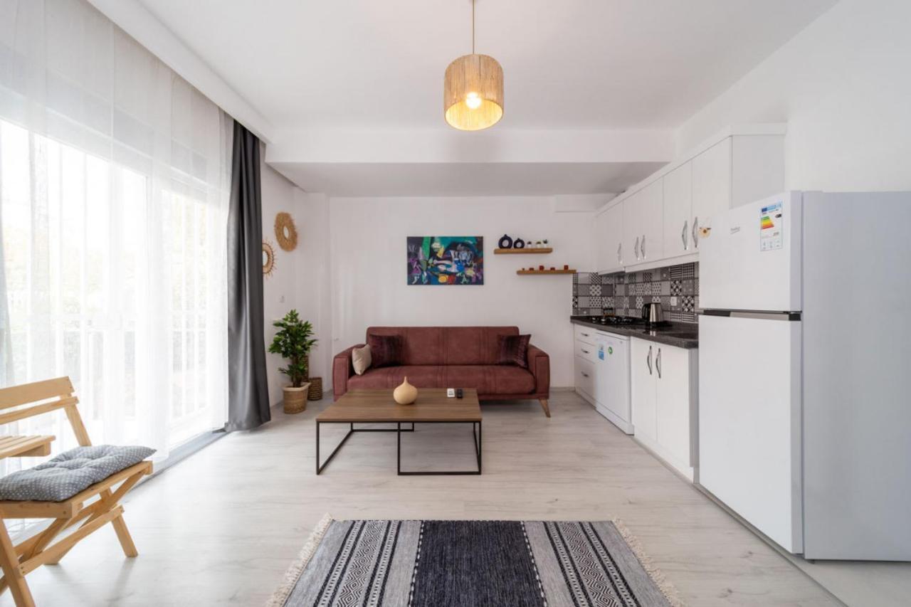 Comfortable Modern Flat With Balcony In Muratpasa อันตัลยา ภายนอก รูปภาพ