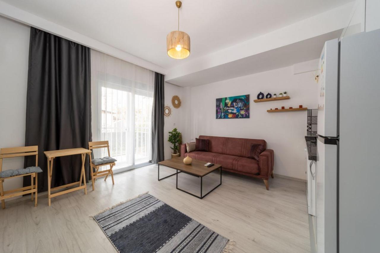 Comfortable Modern Flat With Balcony In Muratpasa อันตัลยา ภายนอก รูปภาพ